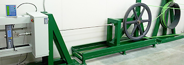 Essai de traction des câbles aériens de fibres optiques