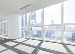 Machine d'essai utilisée pour le développement du verre dédié aux cascades