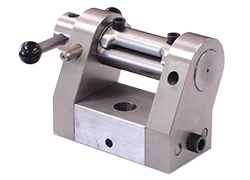 Attaches pour rubans et sangles